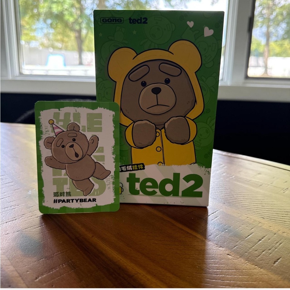 Ted 2 Plushie Keychain ‘Party Bear’